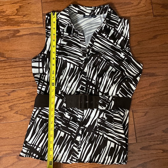 Apt9 Brown & white zigzag pattern belted sleeveless button down top. Size Medium - Picture 8 of 8